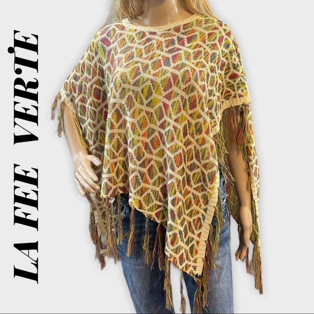 LA Fee Verte Fringed poncho